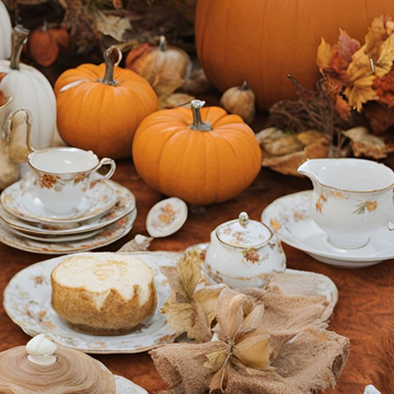 How to Host a Cozy Fall Harvest Tea Party: A Step-by-Step Guide for the Perfect Autumn Gathering